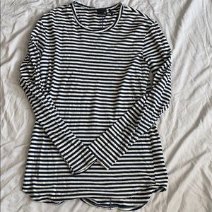 AG long sleeve t shirt